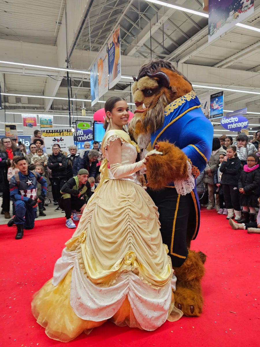 Belle, personnage Mascotte Dreams